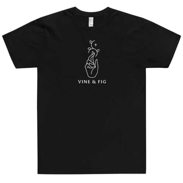 mockup of the original vine & fig tshirt